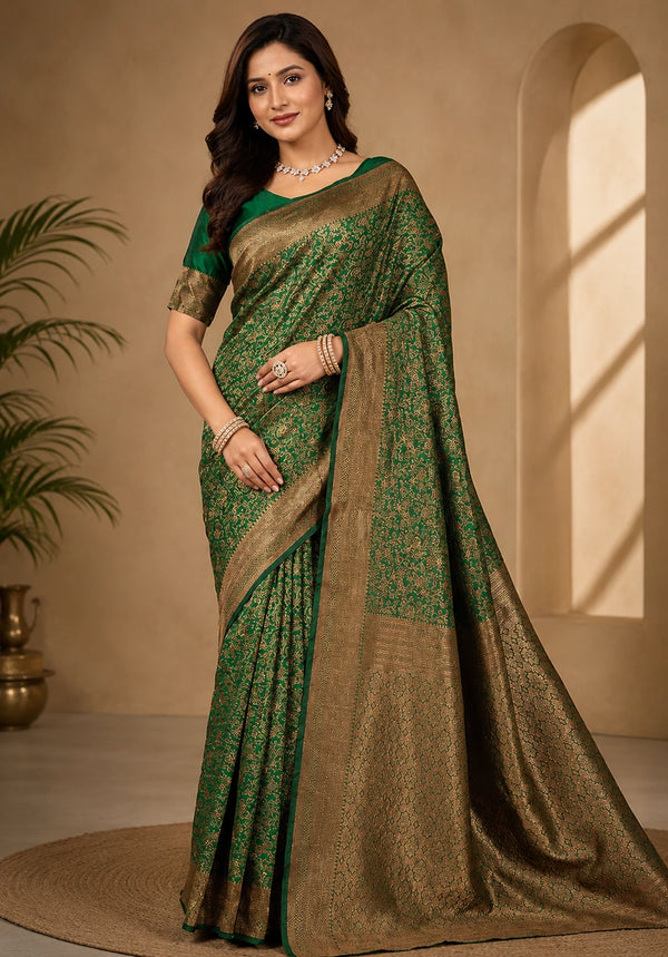 Elegant Emerald Green Woven Saree with Intricate Golden Floral Motifs & Rich Zari Pallu